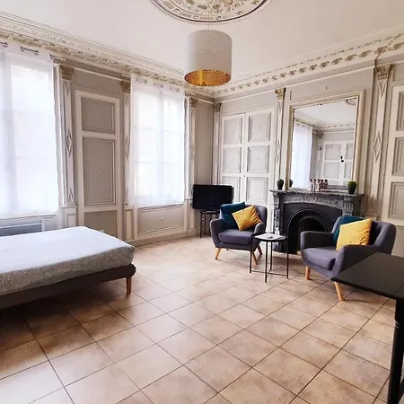 Le Avec Parking Prive Apartment *